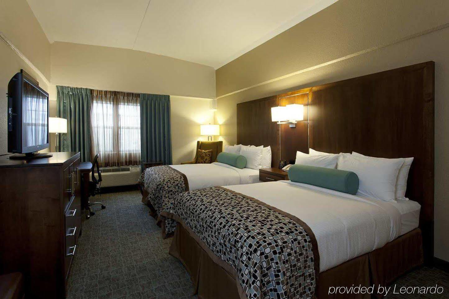 Doubletree By Hilton Cape Cod - Hyannis Hotel Eksteriør billede
